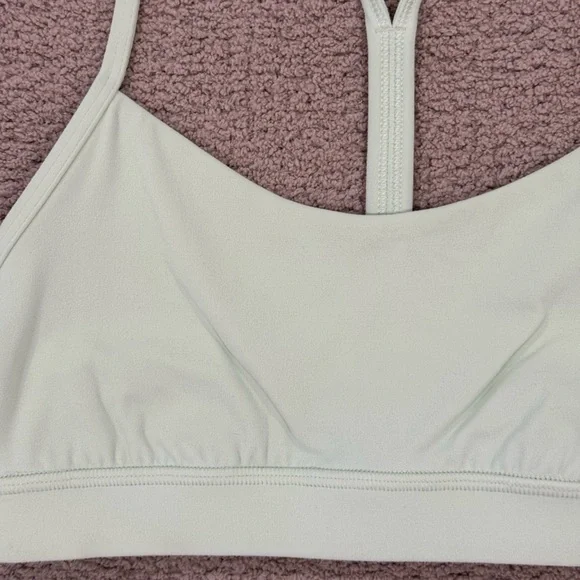 Lululemon Flow Y Bra - Picture 4 of 8